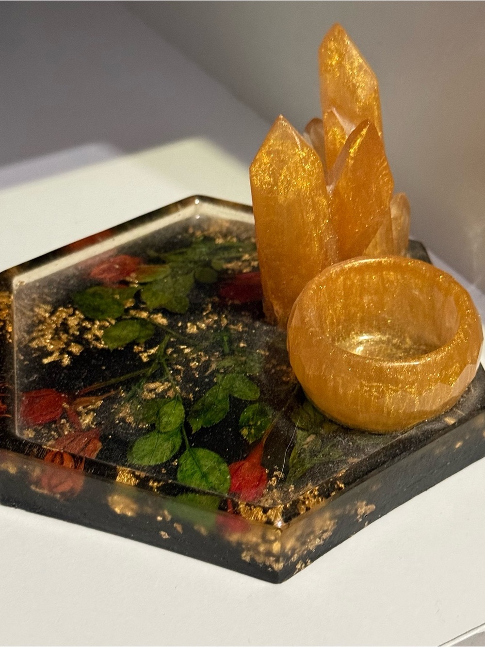 Handmade Resin Trinket Tray with Dried Rose Flowers and Leaves + Gold Leaf